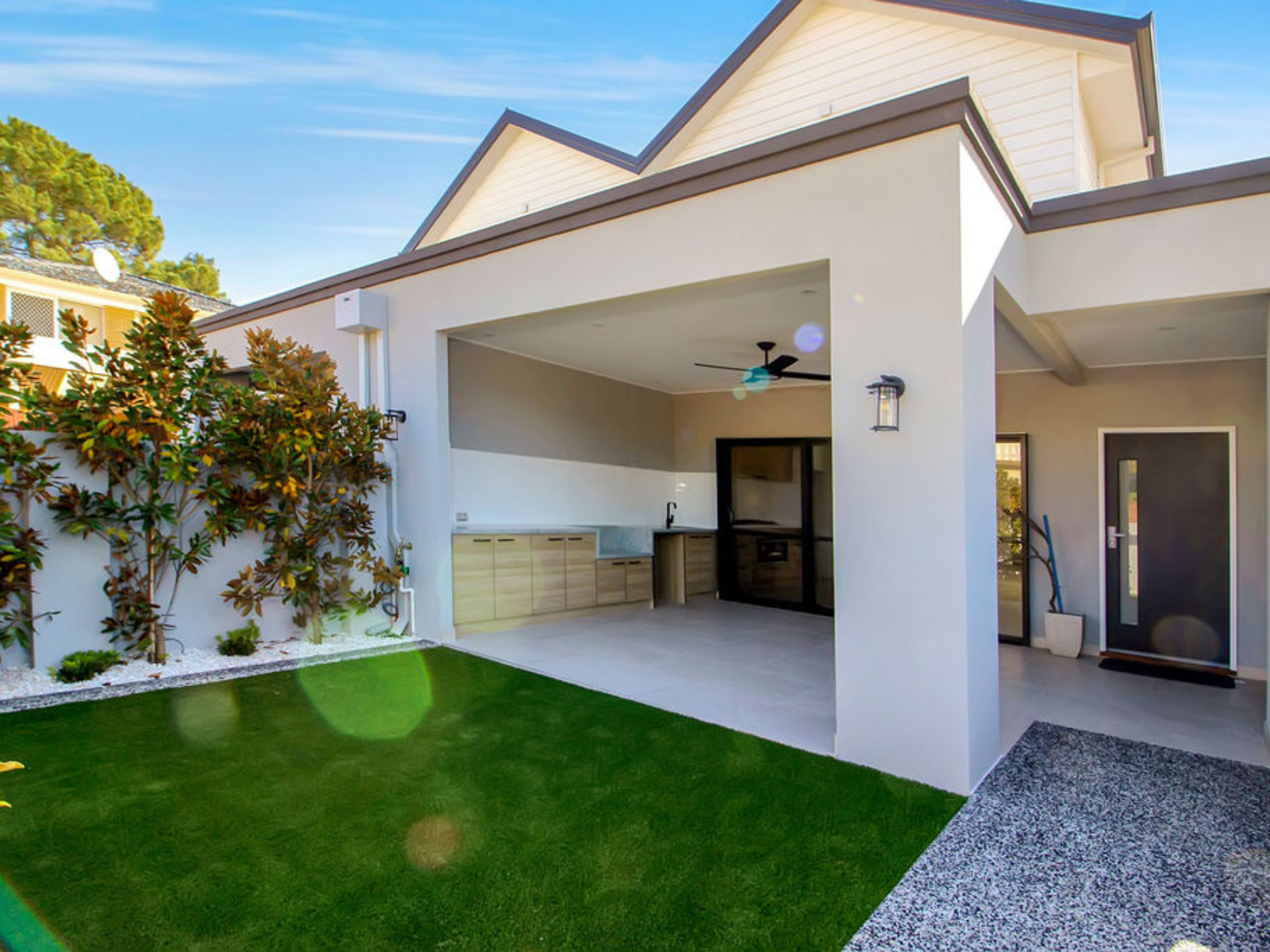 ABG Content_ How to Choose the Right Paint with Azura Building Group 9